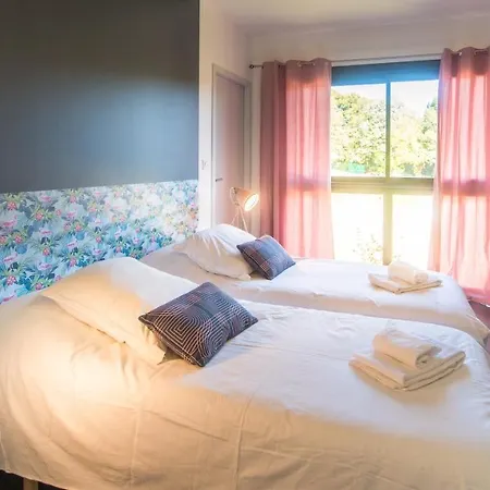Plein Sud Avec Jacuzzi Privatif Et Parking Prive Sarlat-la-Canéda