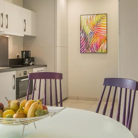 Apartmán Plein Sud Avec Jacuzzi Privatif Et Parking Prive Sarlat-la-Canéda